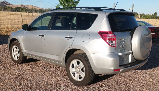 2011 RAV4 AWD (23).jpg